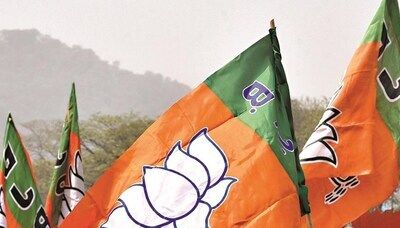 BJP holds marathon meeting to discuss strategy for Maha Assembly polls