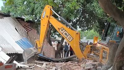 Assam Gets Contempt Notice From Supreme Court For "Bulldozer Action"