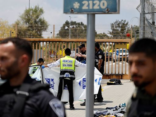 Canadian killed by Israeli soldiers after attempted stabbing attack