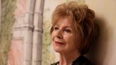 Murió a los 93 años la "polémica y extravagante" escritora irlandesa Edna O Brien