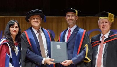 Badr Jafar receives honorary fellowship from London Business School