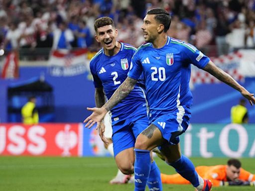 Euro 2024: Zaccagni scores stoppage time equaliser against Croatia to help Italy qualify for last-16