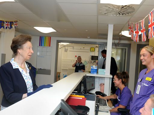 Anne continues gradual return to public engagements with hospital visit