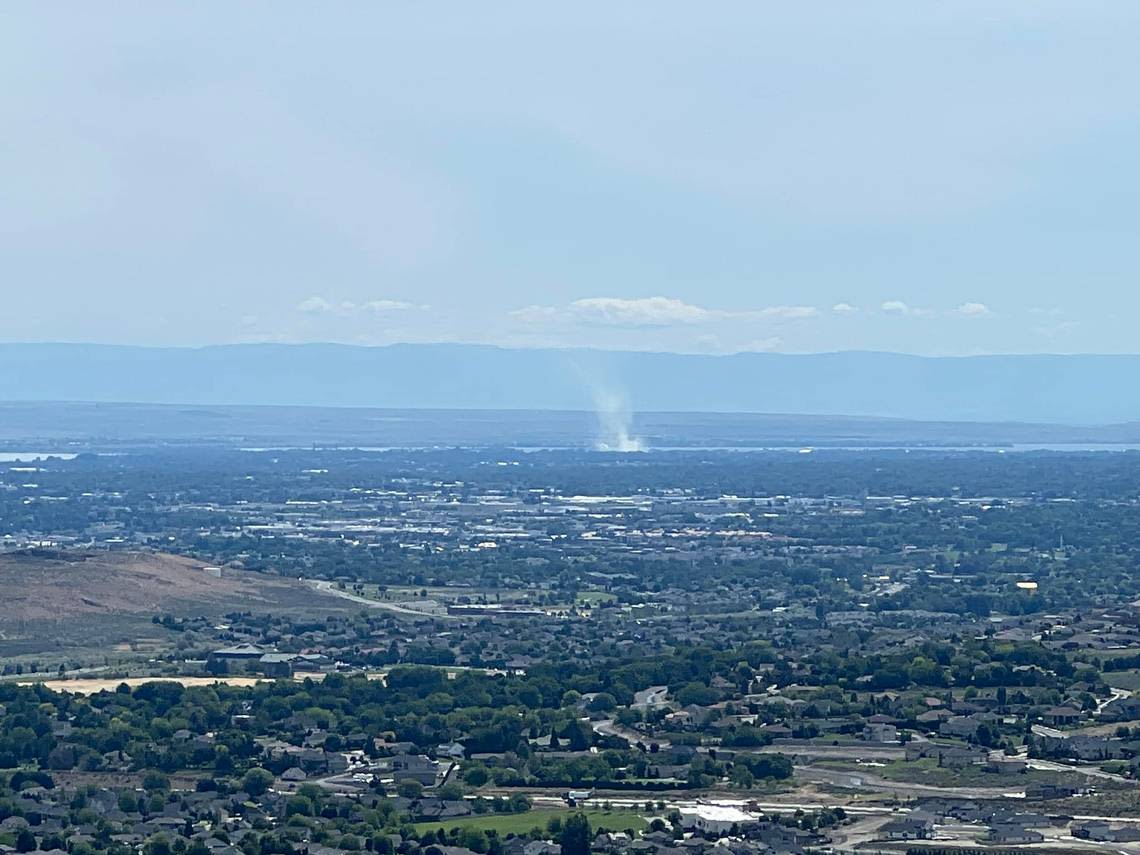 ‘Collateral damage.’ Frustrated Finley WA residents want relief from warehouse fire smoke