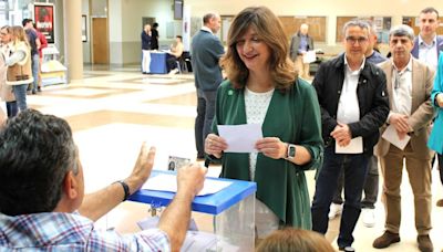 Nuria González será la primera mujer al frente de la Universidad de León tras imponerse con claridad en las elecciones al Rectorado