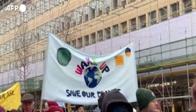 Stoccolma, Greta Thunberg e gli attivisti di Fridays for future in corteo