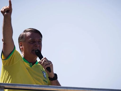 El Supremo archiva la causa contra Bolsonaro por su estancia en la Embajada húngara al no ver indicios de huida