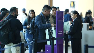 Adrianzén: Gobierno evalúa crear fondo para atender a usuarios de transporte aéreo