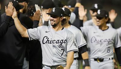 White Sox end AL record-tying losing streak at 21 games with a 5-1 victory over the Athletics