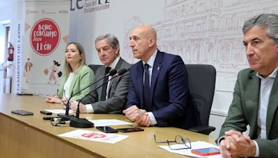 La nueva campaña de ‘bonos al consumo’ pretende poner en circulación casi 800.000 euros en el comercio local