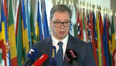 Vucic insiste en que la política eslovena hacia Serbia es "repugnante"