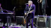 Michael Bolton cancela varios conciertos tras ser intervenido por un tumor cerebral