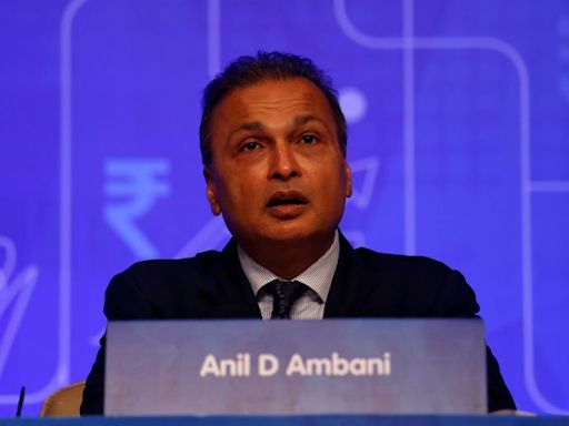 India's Reliance Power considering stake sale to raise funds