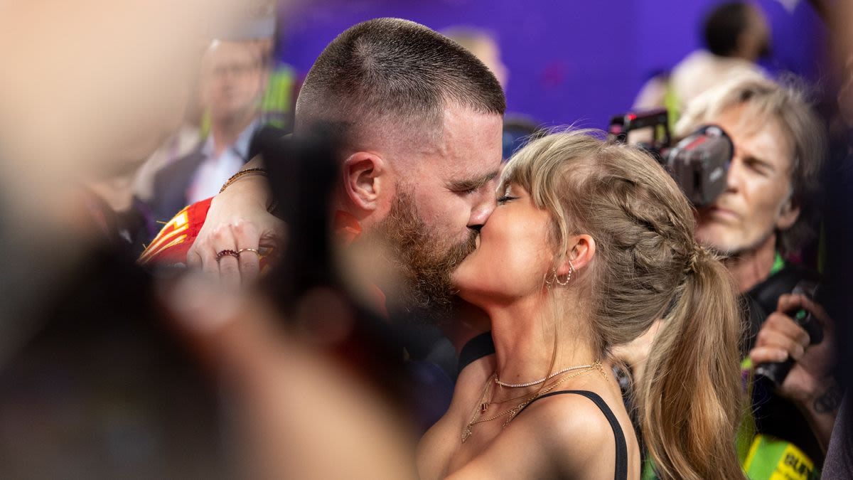 Turns Out, Travis Kelce Welcomes the “Challenge” of Media Attention Now That He’s Dating Taylor Swift