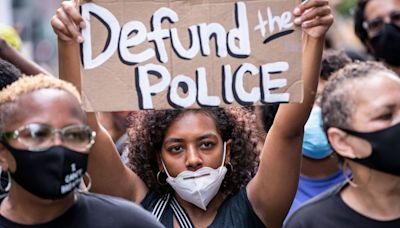 Kamala Harris praised ‘defund the police’ movement in June 2020 radio interview | CNN Politics