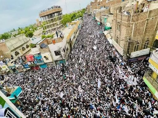 Protests continue against Bannu firing | India News - Times of India