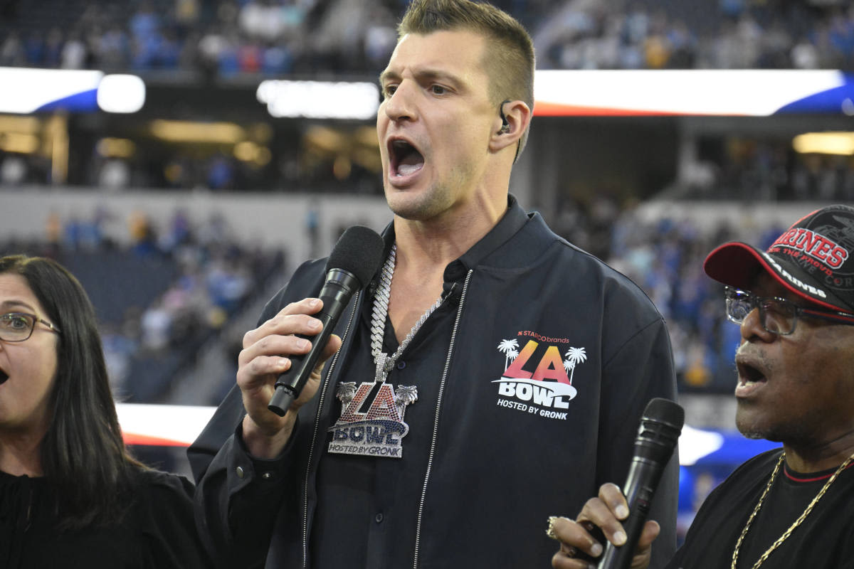 Old Video Of Rob Gronkowski Talking About Bill Belichick's New Girlfriend Emerges