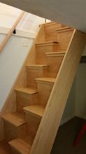 Staggered staircase : woodworking