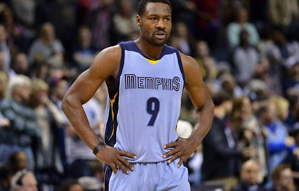 Tony Allen, member of Grizzlies' 'core four,' will reportedly get his No. 9 retired next season