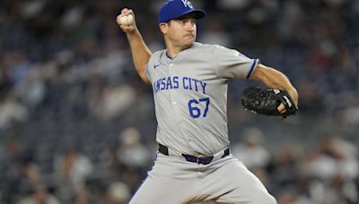 Seth Lugo dominates the Yankees for his 16th victory as the Royals win 5-0