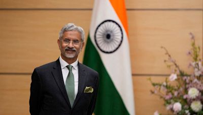 India and China agree to approach border issues with urgency