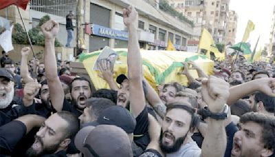 El máximo líder de Hezbolá fue una de las 37 personas que murieron en un ataque israelí contra un bloque de apartamentos en Beirut