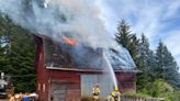 Firefighters douse barn burner in Washington County