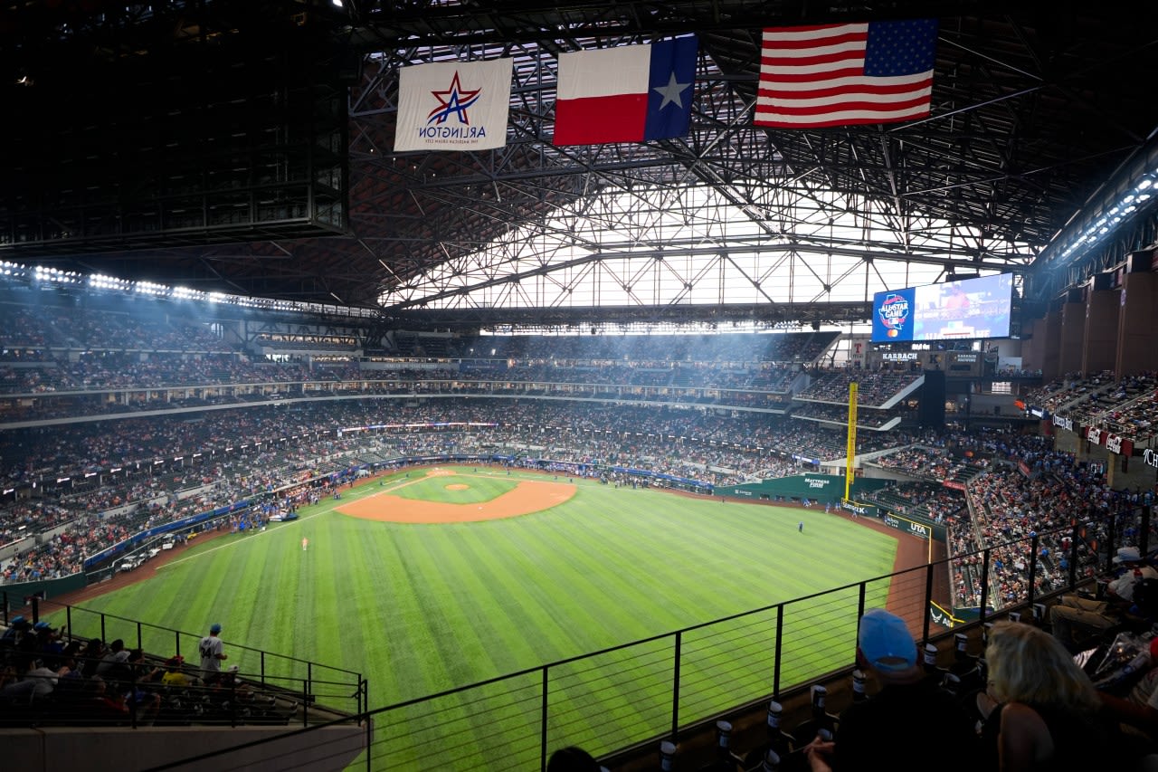 Cody Johnson sings anthem smoothly at All-Star Game a night after Ingris Andress’ panned rendition