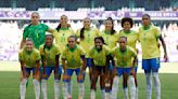 Olimpíadas: Brasil é beneficiado por tropeço de rivais e encara França nas quartas