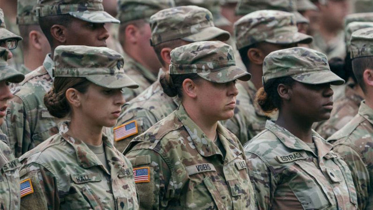 US military draft: Bill would require women to register for Selective Service