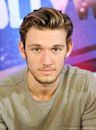 Alex Pettyfer