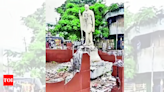 Gandhi statue uprooted to make way for clock tower | India News - Times of India