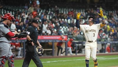 Brewers hit 3 HRs off Sonny Gray to win 7-1 and send Cardinals to 5th straight loss