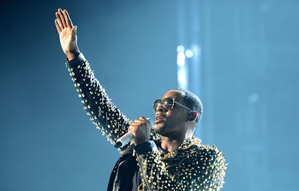 AI images used to wrongly claim R. Kelly is on a prison concert tour | Fact check