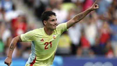 Lopez and Camello double up as Spain beat France to lift Olympic football crown