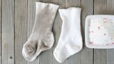 Whiten stubbornly stained socks and clothes with better than bleach 16p method