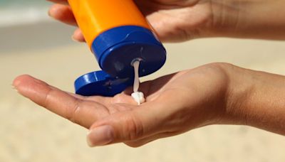 Sunscreen doesn’t cause cancer, despite TikTok claims: doctors