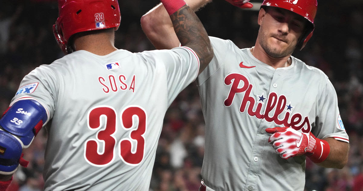 Phillies beat D-Backs 6-4 in Arizona — and do something they haven't since last month