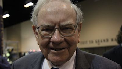 Warren Buffett Gets a Discount on This Outstanding Value Stock. Here's How You Can Too.