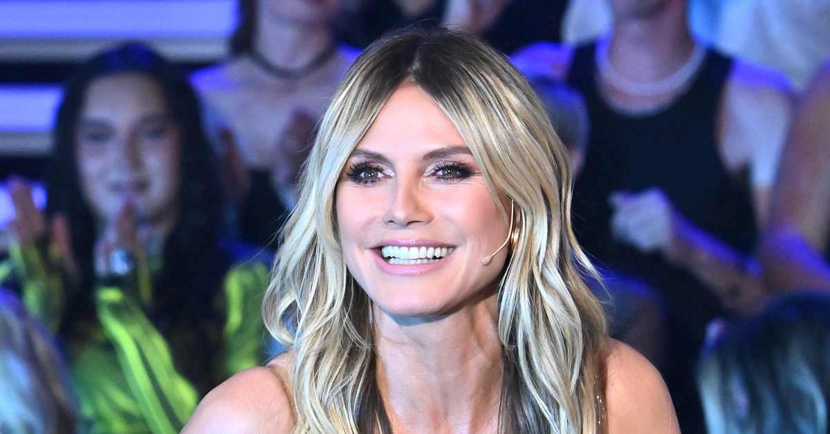 Heidi Klum Flaunts Figure in Bandage Dress With Risqué Cutout Across Her Chest