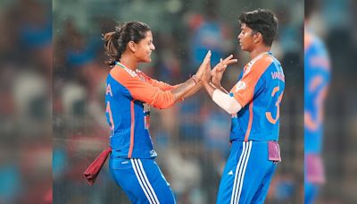 Pooja Vastrakar, Smriti Mandhana Set Up India Women's Series-Levelling T20I Win Over South Africa | Cricket News