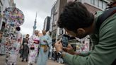 El yen débil atrae a millones de turistas a Japón