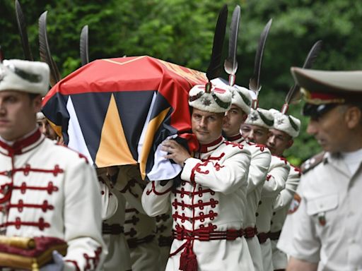 Remains of Bulgaria's King Ferdinand return home