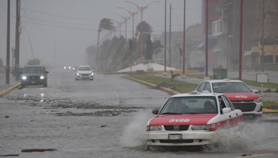 México prevé tornados y más de un tercio de sus estados con 45 grados ante la ola de calor