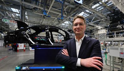 Mercedes CEO: breaking China's 'confidence crisis' is most important thing