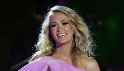 Carrie Underwood Reflects on Life Before Fame With Throwback Photo