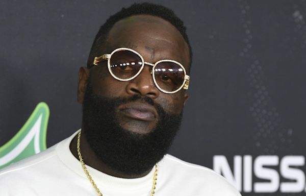 Rick Ross offers business opportunity to 50 Cent
