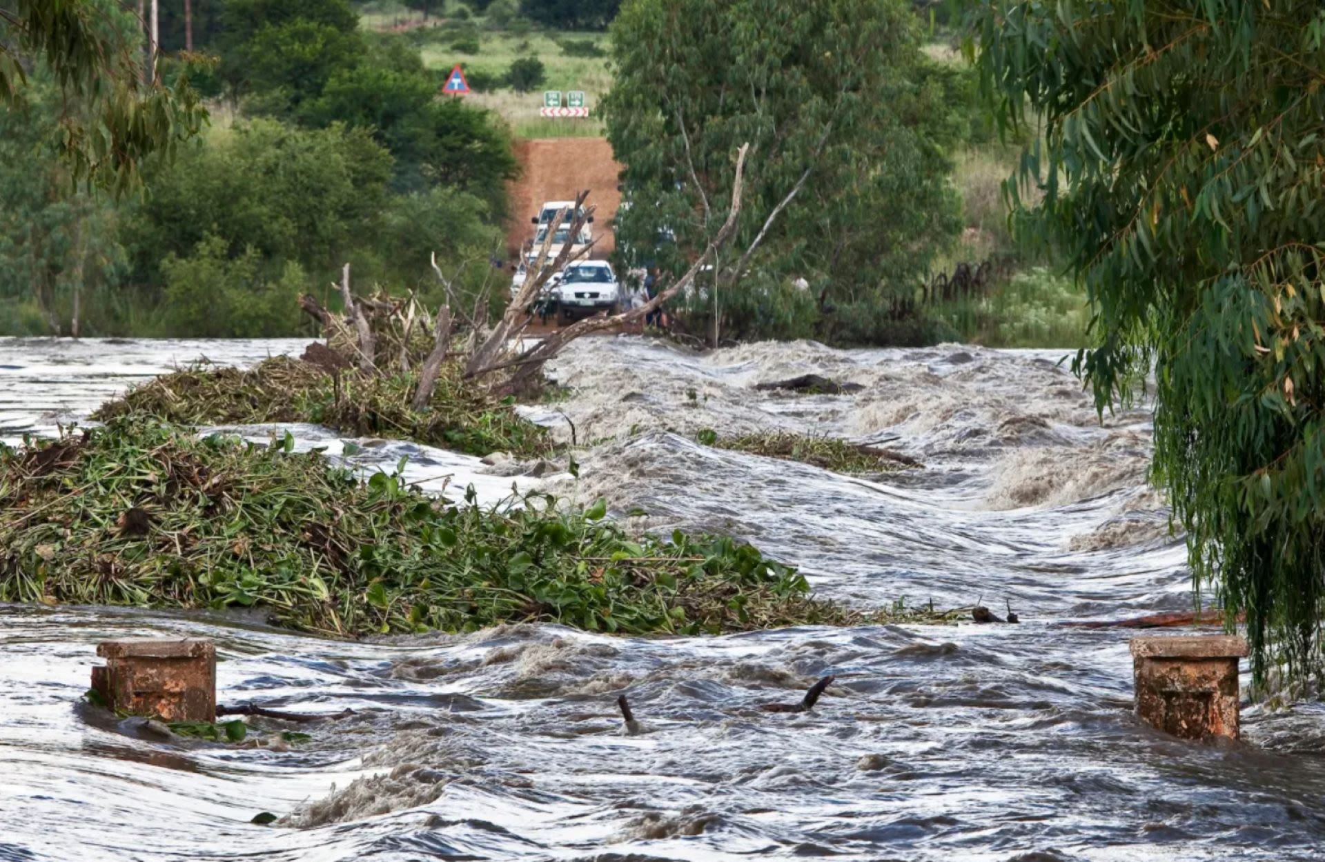 State officials declare humanitarian emergency as death toll climbs after flash flooding: 'Many people are still missing'