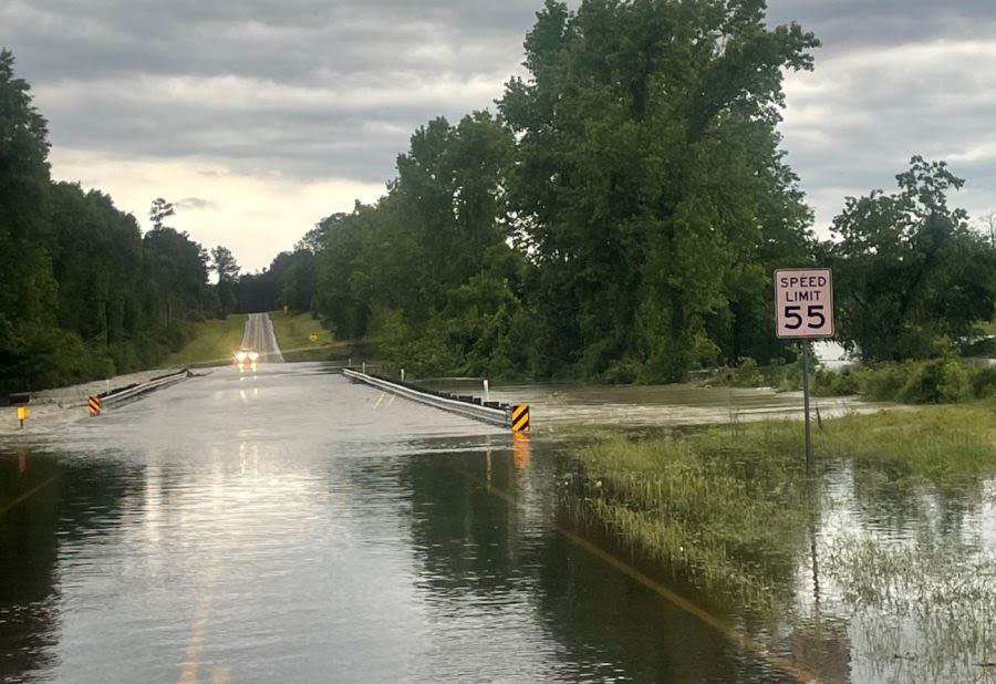 LIST: Flooding impacts East Texas roadways