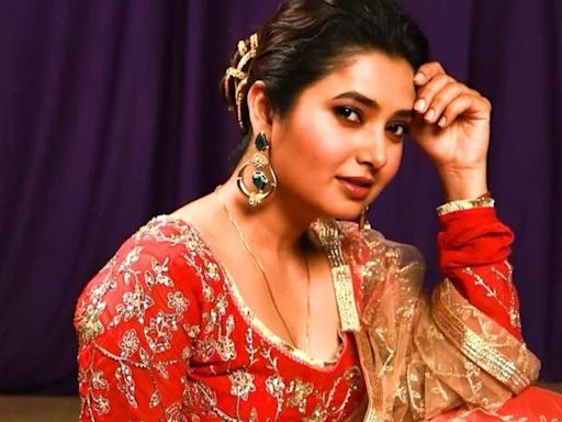 Actress Prajakta Mali's Red Anarkali Is Perfect Sangeet Wear - News18